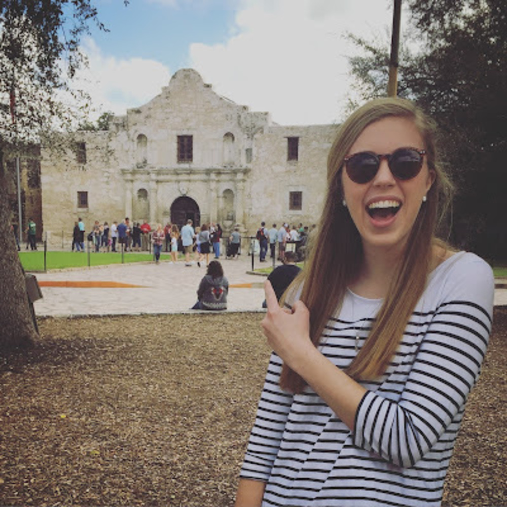 Meet your Posher, Claire